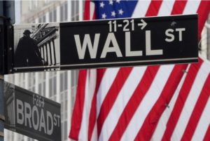 Haim Hamou takes 8.4% ownership in $BCAN, worth $621k (818k shares @ $0.76/share)
